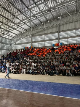 Rocio-Vidal-coordinadora-de-URBE-durante-la-actividad-de-cierre-del-campamento-546x728
