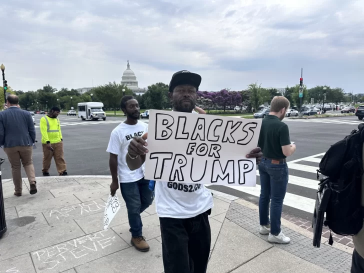 Fuertes medidas de seguridad en torno al juzgado de Washington donde comparecerá Trump