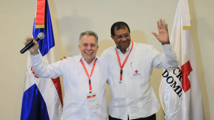 Reeligen al doctor Sanz Flores en la presidencia de la Cruz Roja Dominicana