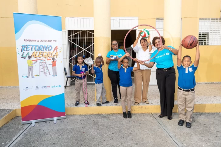 Minerd y Unicef ofrecen apoyo psicoafectivo a estudiantes y docentes en San Cristóbal