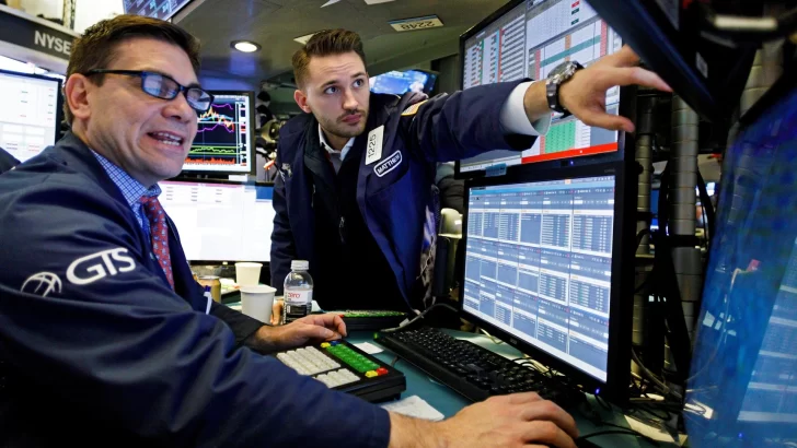 Wall Street abre en rojo y el Dow Jones baja un 0,17 %