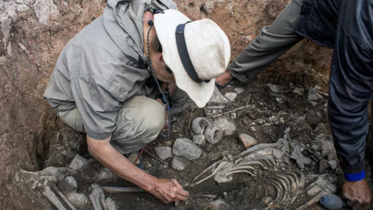 Encuentran la tumba de un sacerdote de 3.000 años de antigüedad en Perú