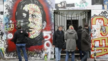 Más de 30 años después de la muerte de Gainsbourg, su casa se abre al público en París