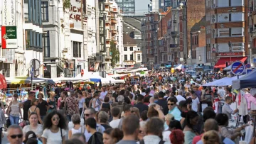 Braderie de Lille este fin de semana, la cual atrae cada año entre dos y tres millones de personas