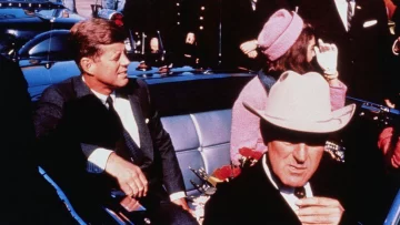 Las revelaciones de un exagente secreto presente el día del asesinato de Kennedy que reabren la polémica sobre el caso Las revelaciones de un exagente secreto presente el día del asesinato de Kennedy que reabren la polémica sobre el caso