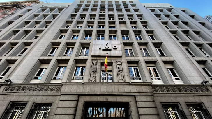 Banco Popular firma acuerdo con el Instituto de Crédito Oficial de España