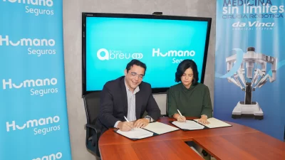 Humano Seguros suscribe acuerdo con Clínica Abreu para ofrecer Cirugía Robótica a sus asegurados