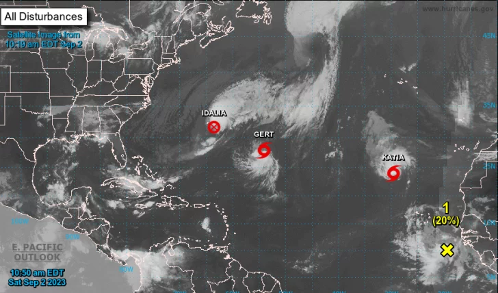 Se forma en el Atlántico la tormenta tropical Katia y Gert resiste fortalecida