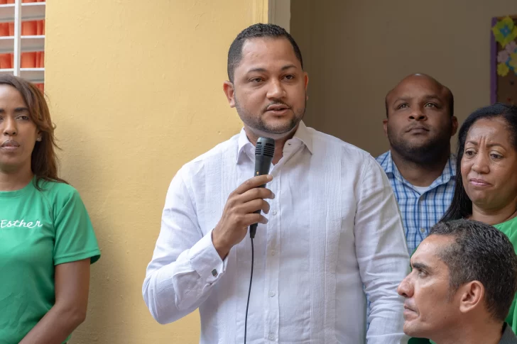 Leandro Mieses propone la creación de un patronato escolar en cada centro del país