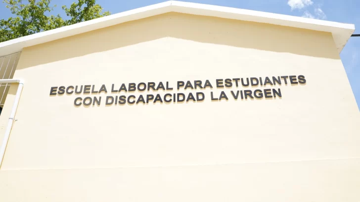Educación entrega escuela laboral para estudiantes con condiciones especiales en La Victoria