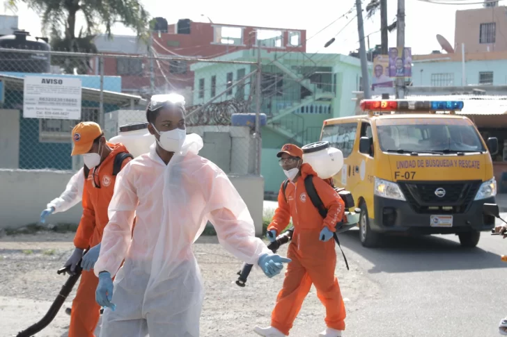 Voluntarios de la Defensa Civil participan en  “Jornada Nacional Contra el Dengue”