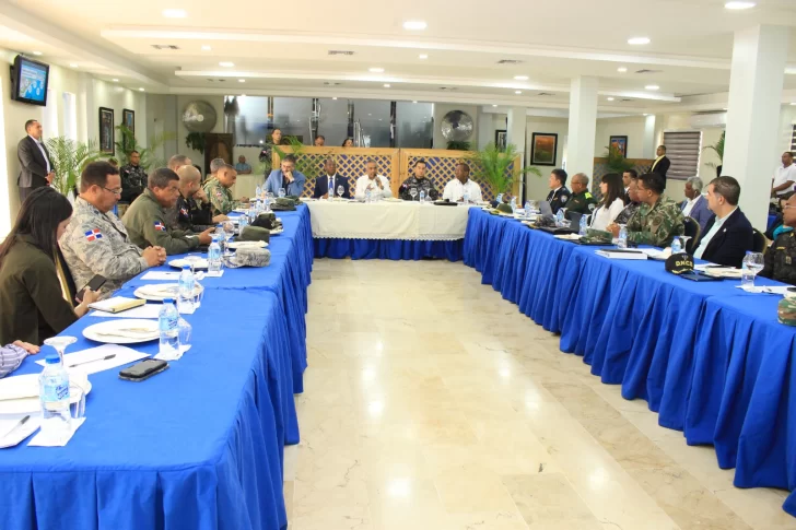 Ministro Joel Santos encabeza Mesa de Seguridad Pública Pedernales y Región Enriquillo
