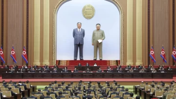 Corea del Norte inscribe su estatus de potencia nuclear en la Constitución