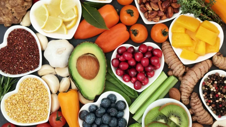 Los mejores (y peores) alimentos para cuidar la salud de tu corazón