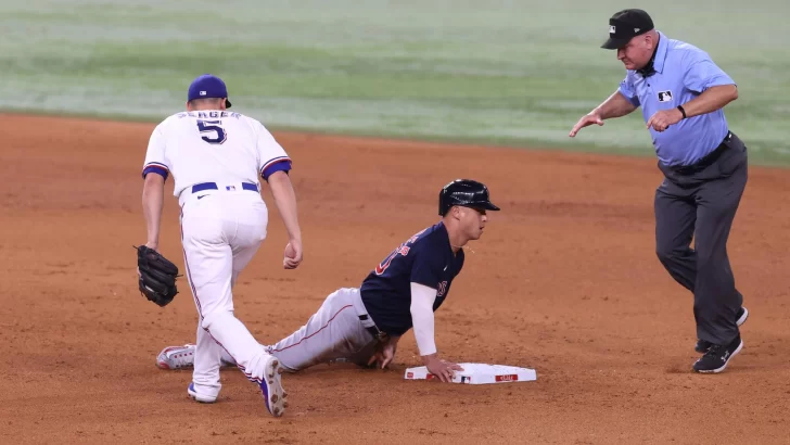 Un histórico jonrón de Willson Contreras marcó la jornada