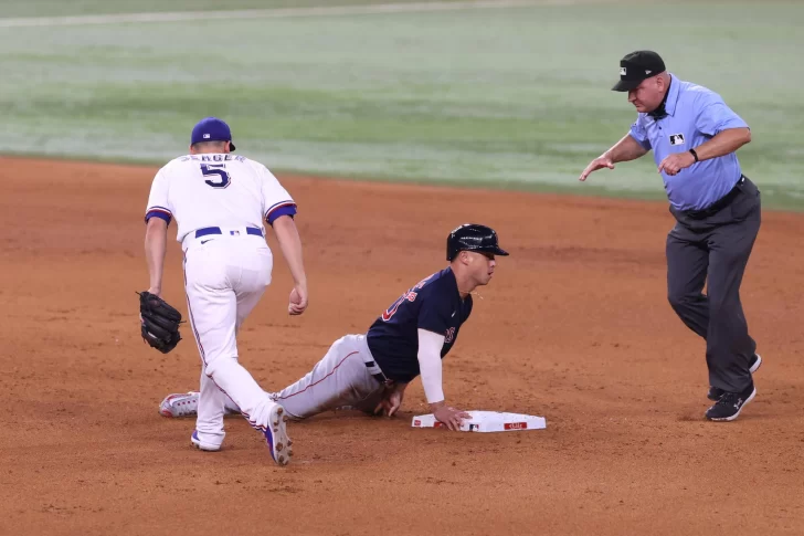 Un histórico jonrón de Willson Contreras marcó la jornada