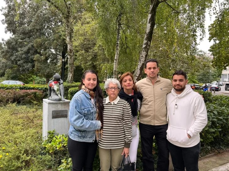 Miembros de la familia Morales Pinedo visitan Bruselas