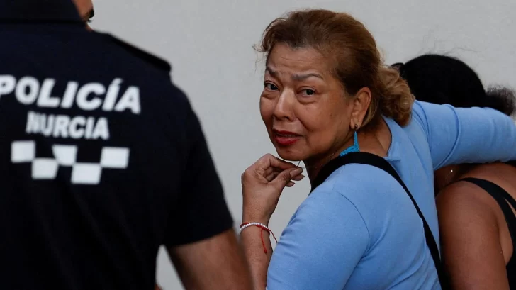 “Mamá, te quiero, nos vamos a morir”: varios ecuatorianos, colombianos y nicaragüenses mueren en el incendio en un complejo de discotecas en España que dejó 13 fallecidos