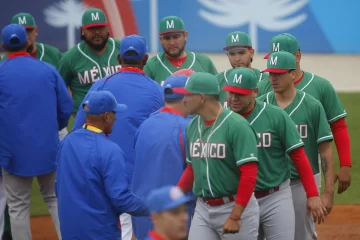 México vence a Chile por nocaut en el debut del béisbol en los Panamericanos