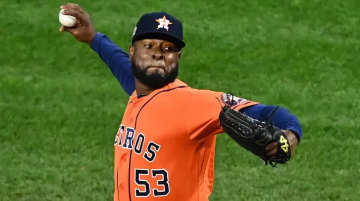 Cristian Javier y Altuve cumplen y dan respiro a Astros