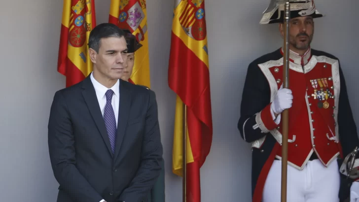 España celebra su Fiesta Nacional pendiente de nuevo Gobierno