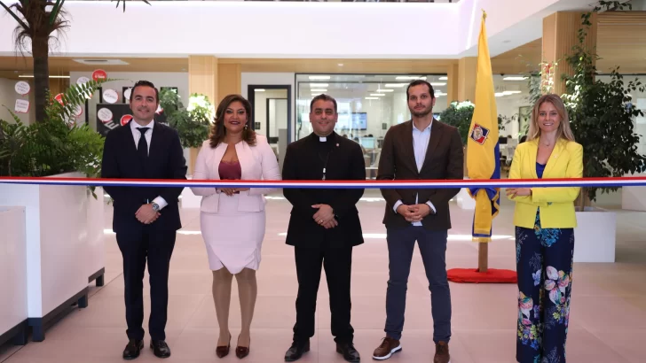 Universidad Católica Nordestana abre oficina en Granada, España