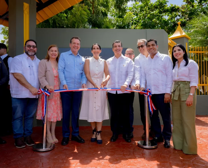 Remozan parque infantil municipal La Vega