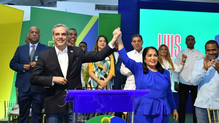  Partido Acción Liberal proclama a Abinader como su candidato presidencial