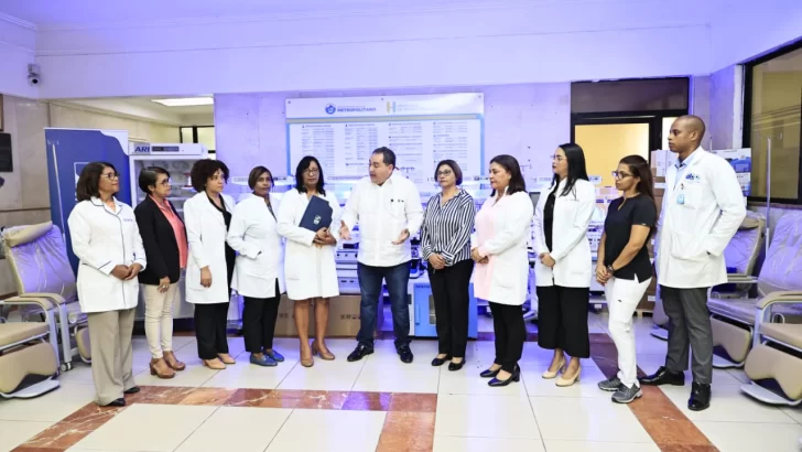 SNS entrega equipos médicos al Hospital Robert Reid Cabral