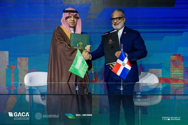 República Dominicana y Arabia Saudita sellan relaciones aerocomerciales