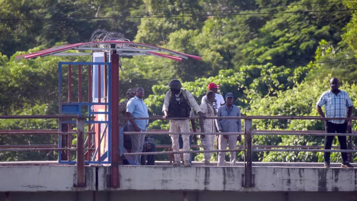 Mercado binacional deslucido con decisión de Haití de mantener cerrada su frontera
