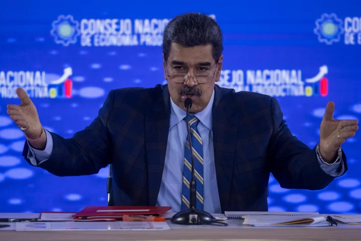 Maduro llama a EEUU a una 'nueva etapa' tras fin de sanciones