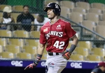 Carreras, Familia y Núñez muestran su poder para brillar en béisbol dominicano