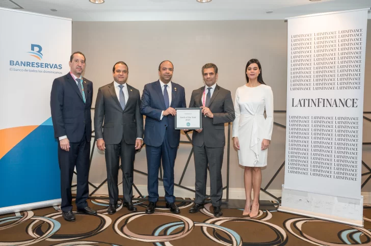 LatinFinance premia a Banreservas como banco del año de RD y banco del año del Caribe
