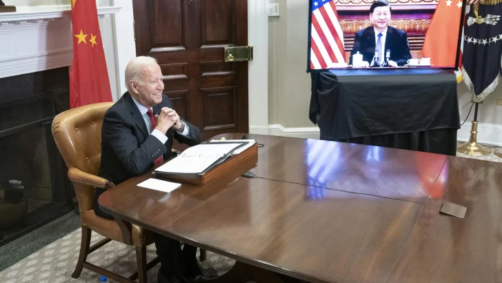Xi avisa a Biden que Estados Unidos 