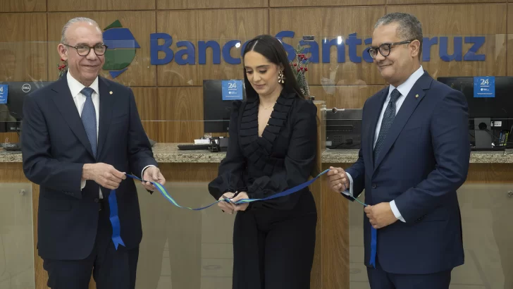 Banco Santa Cruz pone en servicio nuevas oficina en San Pedro de Macorís