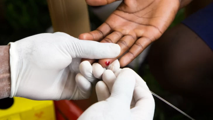 Trabajan para implementar autopruebas de detección del VIH