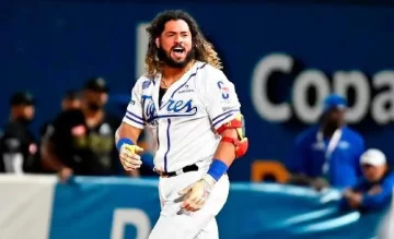 Colombiano Jorge Alfaro afirma que el béisbol dominicano lo ha hecho mejor jugador