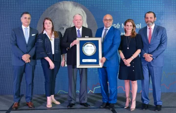 Foro económico elDinero reconoce a José Miguel Bonetti