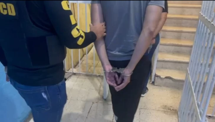 DNCD arresta 3 ciudadanos y confisca 93 paquetes de supuesta cocaína