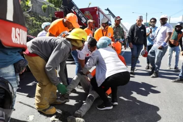 Estas son las personas fallecidas y las heridas en choque de patana cargada contra autobús