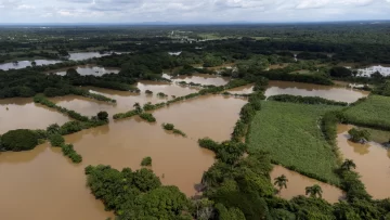 Movilizan equipos a zonas de producción agrícola afectadas por lluvias