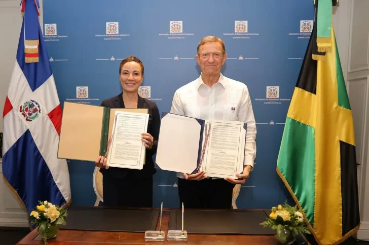 RD y Jamaica firman nuevo acuerdo para incrementar exportaciones y comercio