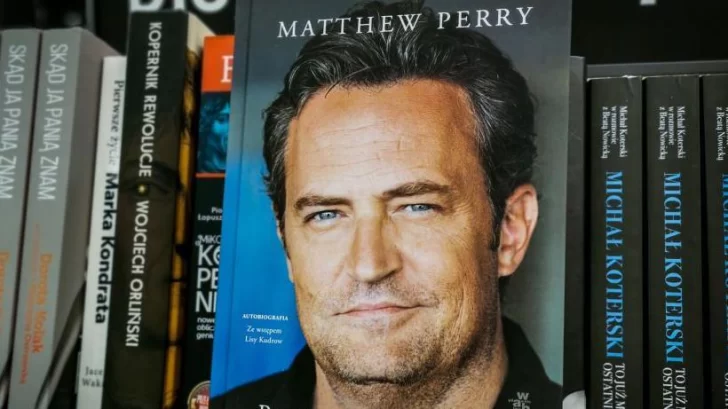 La Fundación Matthew Perry: la institución creada en honor al fallecido actor de 'Friends' para combatir la adicción a las drogas y al alcohol