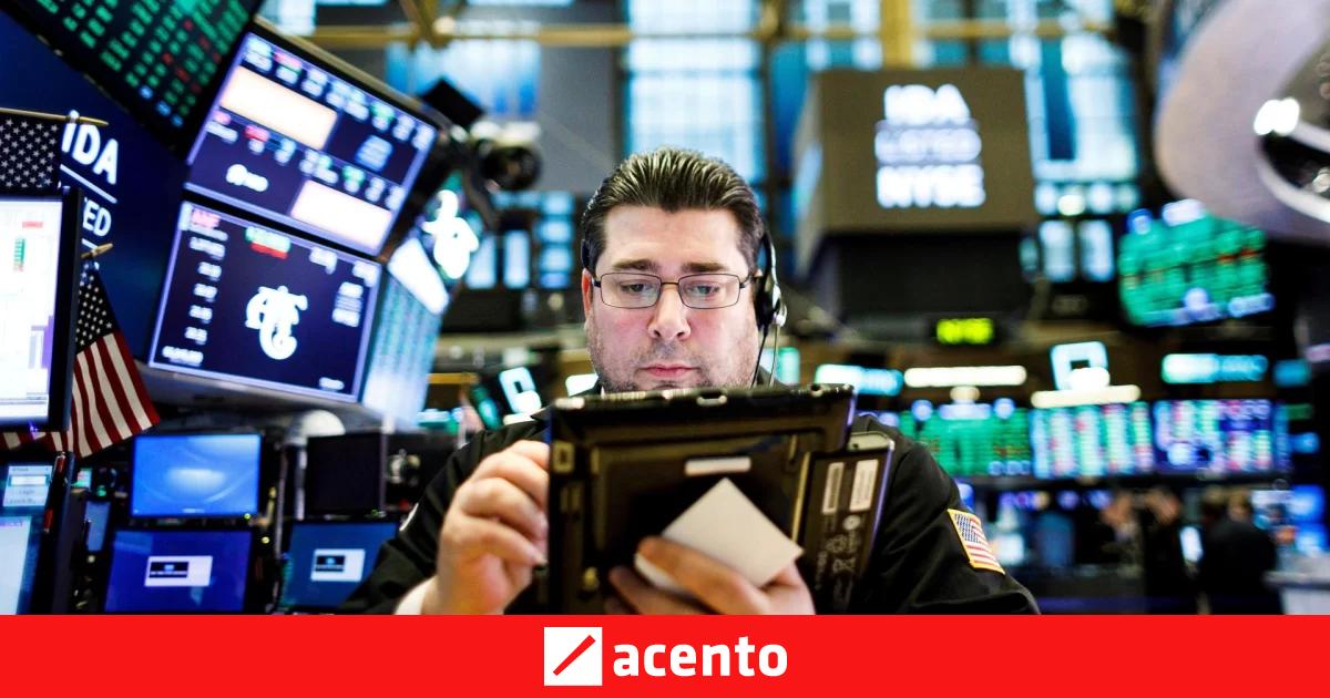 Wall Street abre en rojo y el Dow Jones pierde un 0.11% | Acento