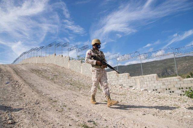 Si Trump cumple con deportar a 350 mil haitianos que perdieron el TPS
