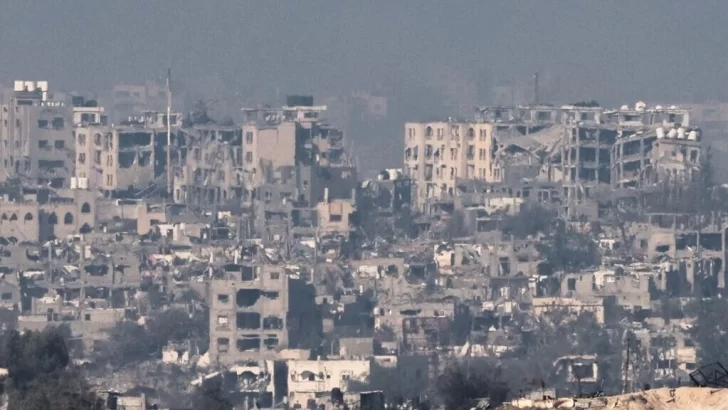 Israel bombardea Gaza por tercer día tras fin de tregua