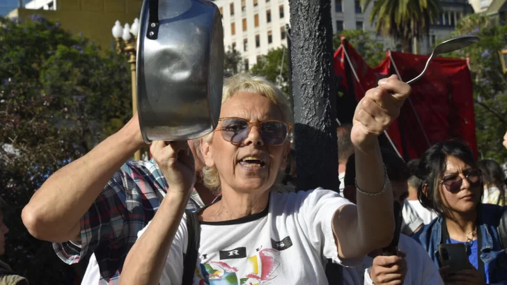 Protestas en Argentina desafían el ajuste de Milei | Acento