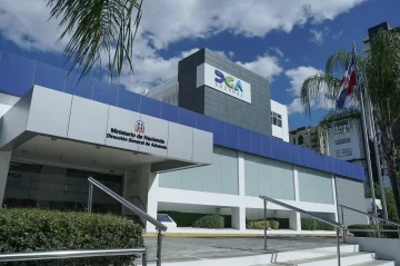 DGA detiene contrabando de cigarrillos y televisores en el AILA