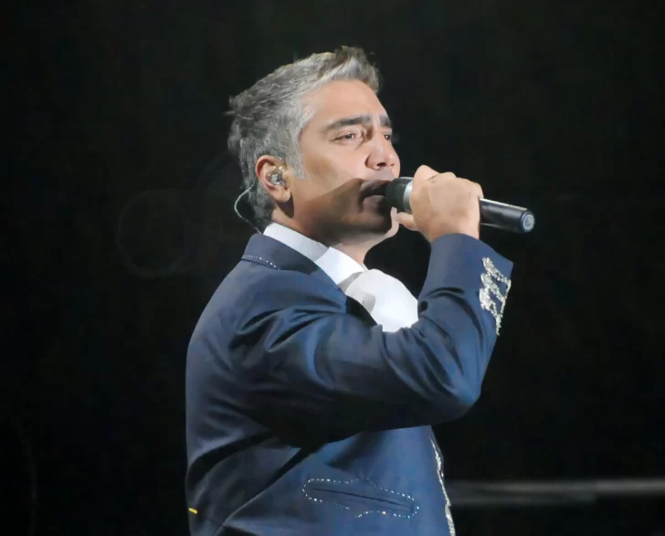Alejandro Fernández actuará en Santo Domingo en febrero dentro de su gira Amor y Patria